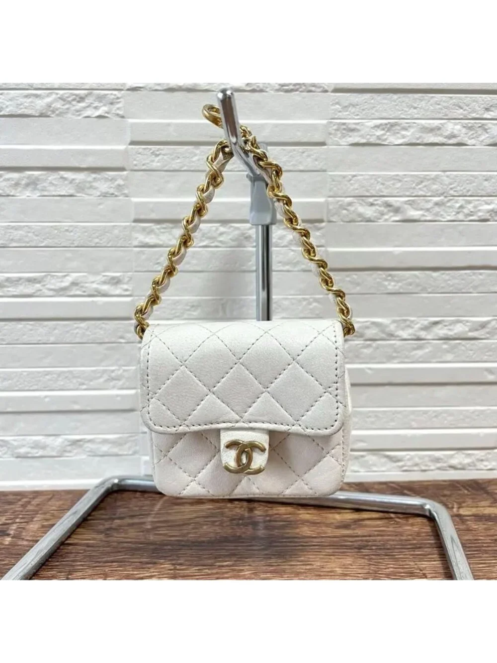 Chanel Mini Quilted Lambskin Chain Shoulder Pouch